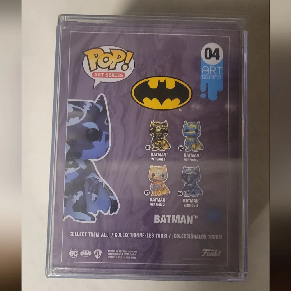 Batman funko pop with case protector - Picture 3 of 5